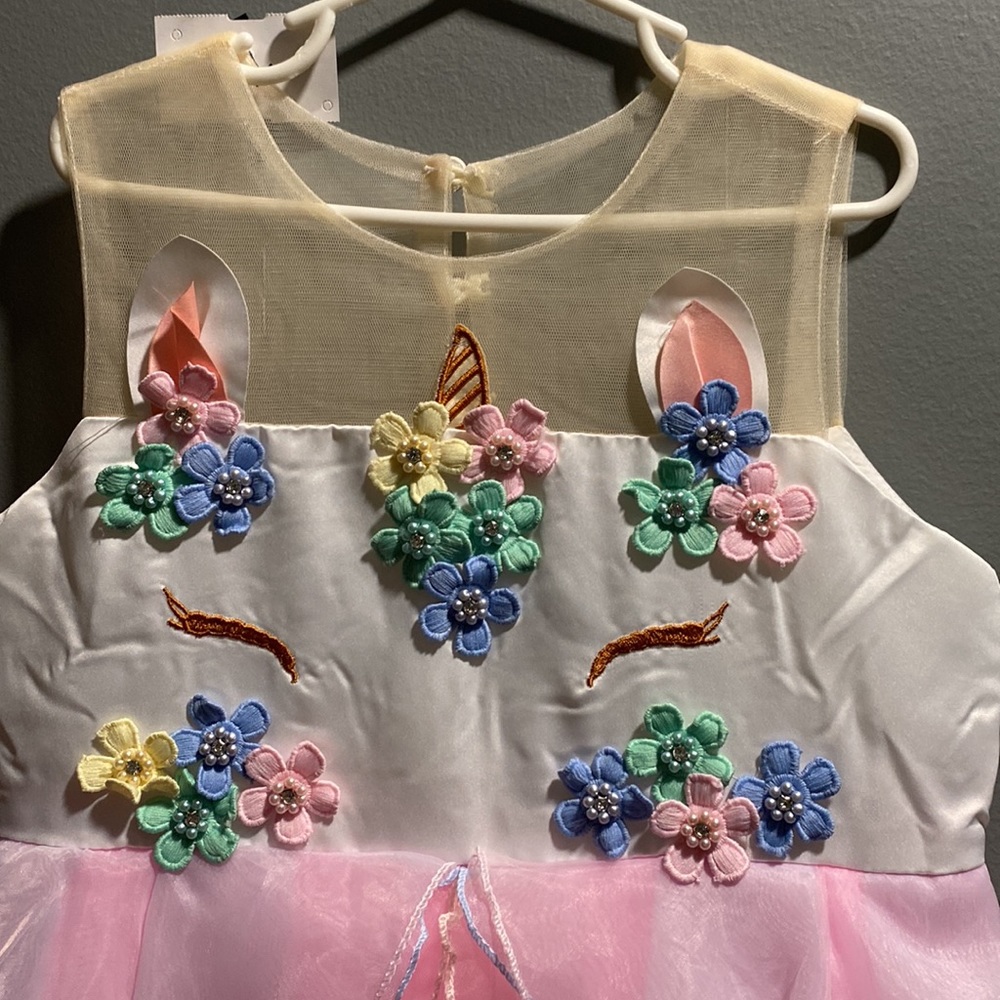 BRAND NEW GIRLS DRESS SIZE 10! NWT. SMOKE FREE HOME. - Picture 3 of 8